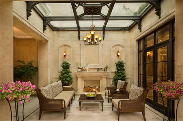 關于酒店裝修拆除的注意事項。