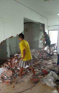 外墻瓷磚怎樣拆除？