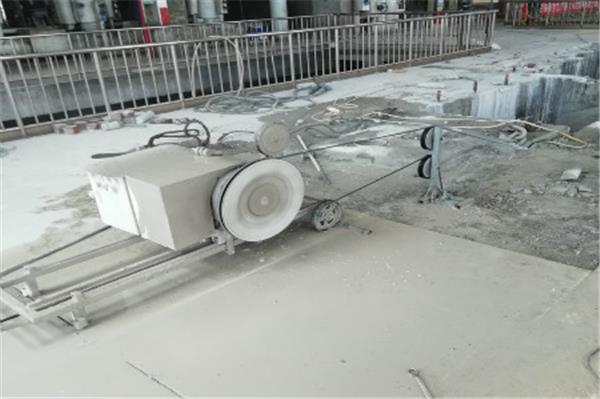 橋面混凝土拆除工程用什么設備 ？