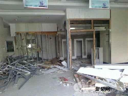 墻地磚拆除和墻體拆除有什么區(qū)別？它們的拆除是按面積算？還是按體積算！