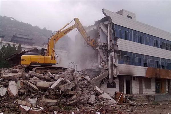 建筑拆除施工要注意哪些事項？