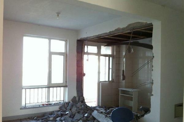 舊房子裝修拆除改造價格是多少？拆改費(fèi)多少錢？