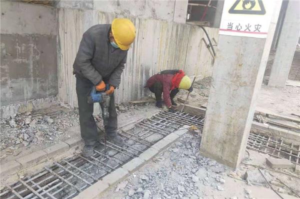 剔鑿后澆帶費用多少？