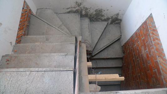 拆除樓梯的費用怎么計算?