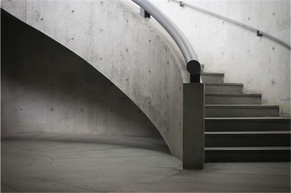 混凝土樓梯拆除技巧是什么？