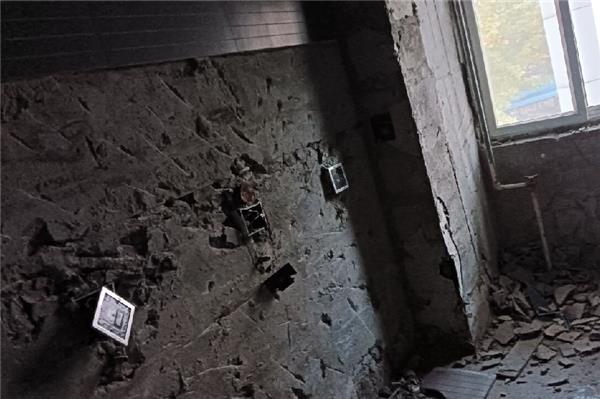 衛生間漏水需要砸地磚做防水嗎