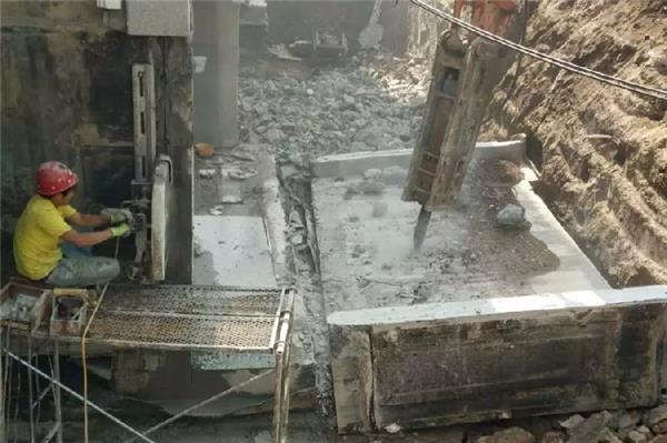 如何拆除比較大的建筑物