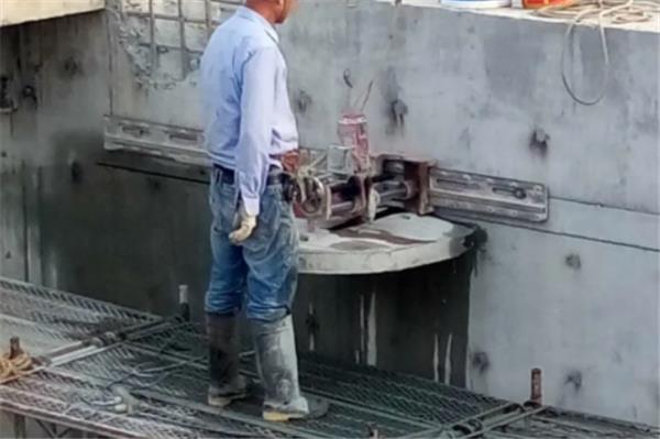 混凝土切割拆除施工即安全又環保還提升了拆除效率