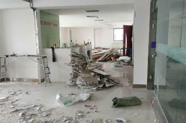 關于業主二次裝修拆除要注意什么