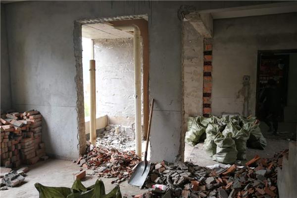 拆除公司，專業工程與室內拆除服務