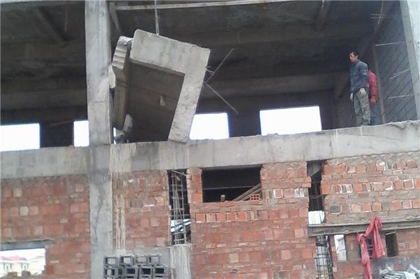 拆樓梯，拆除樓梯，混凝土拆除-拆除樓梯步驟,樓梯拆除安全,混凝土樓梯拆除