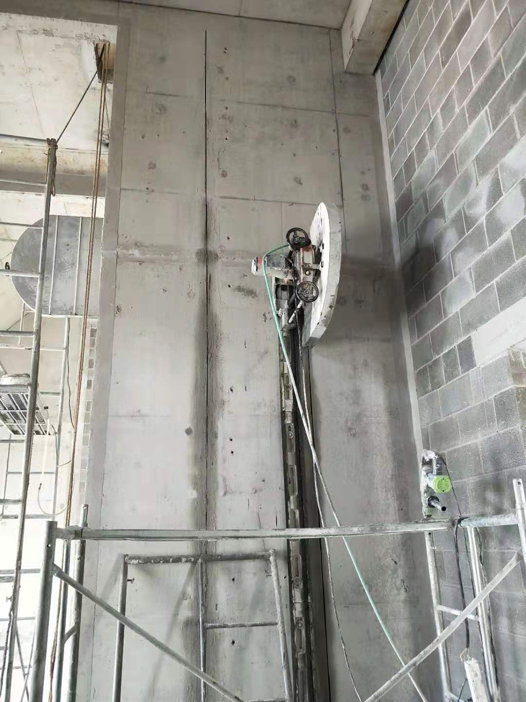 混凝土切割拆除，墻體切割拆除