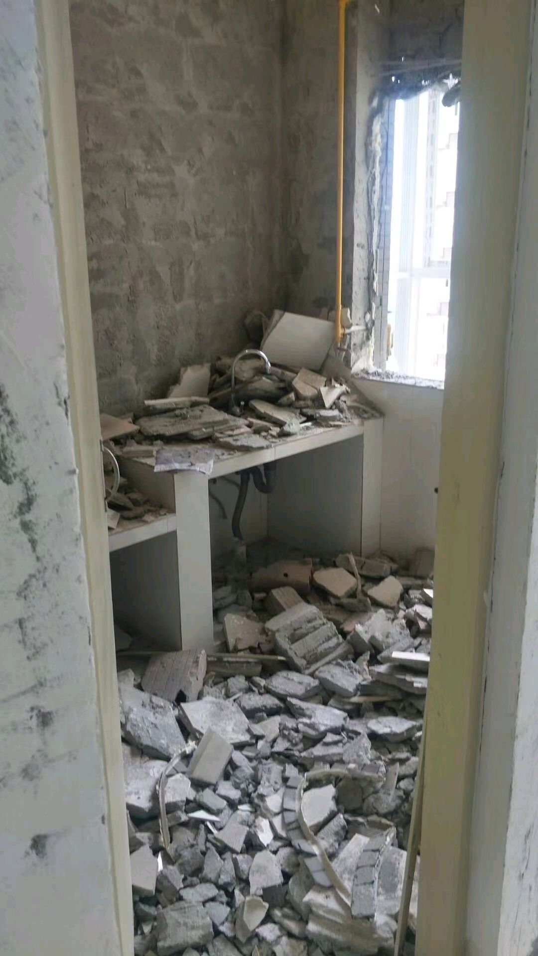 墻體拆除，拆墻，