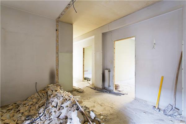 專業(yè)承攬房屋室內(nèi)拆舊、別墅拆除及家裝工裝拆除服務